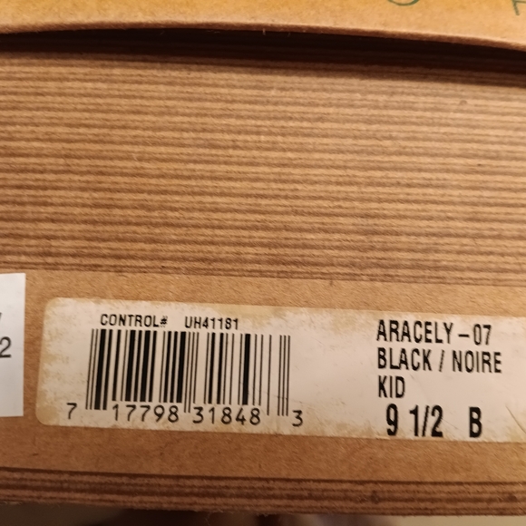 Unsay Sling Back Shoes - Picture 6 of 7